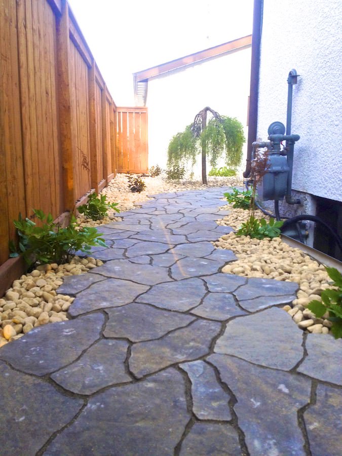Winnipeg Landscaping Flagstone Paving Stone